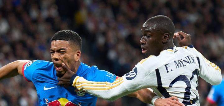 记者:皇马希望今夏卖掉门迪,引进阿方索-戴维斯