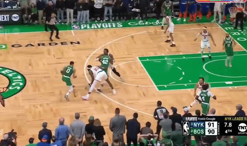 尼克斯91-90再逆转凯尔特人2-0领先，布里奇斯致胜抢断，布伦森罚球准绝杀