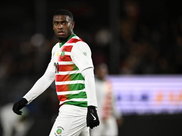 苏里南队公布世预赛名单:梅州客家外援康拉德上榜