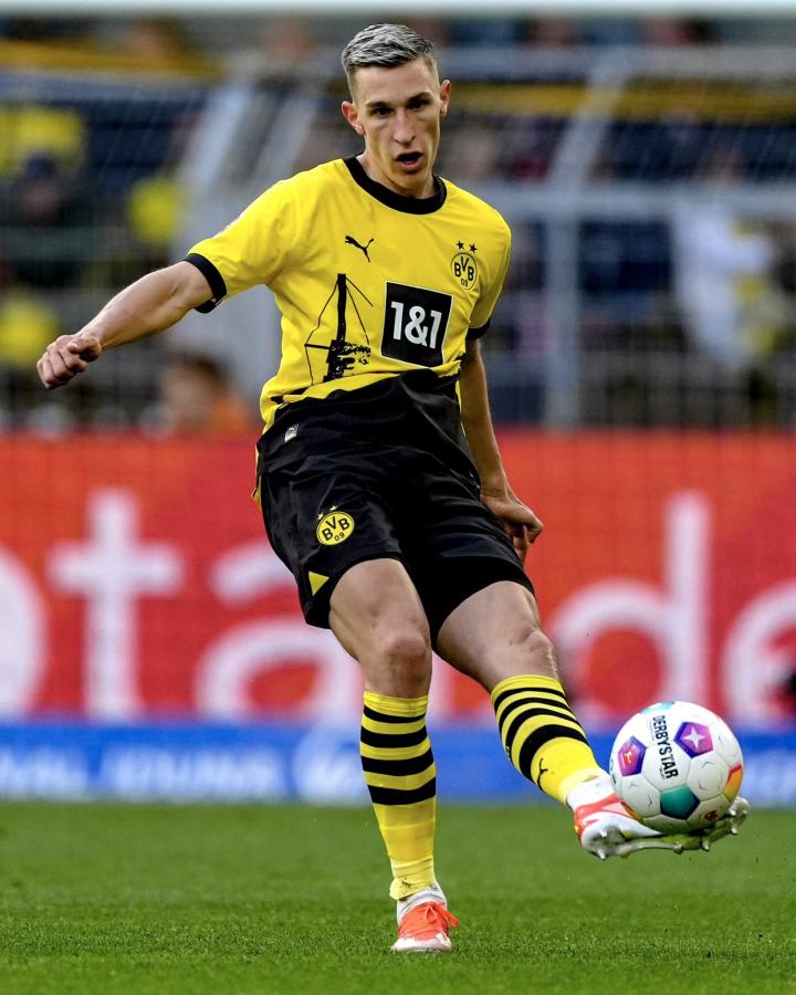 德媒:多特后卫施洛特贝克已入选德国队欧洲杯大名单