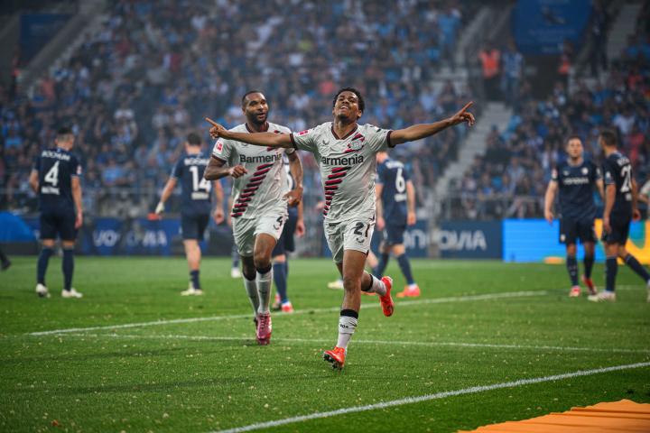 勒沃库森对决纽卡斯尔联精彩赛事全程高清直播