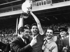 61年前的今天，AC米兰首夺欧冠，珍贵老照片里远古大神