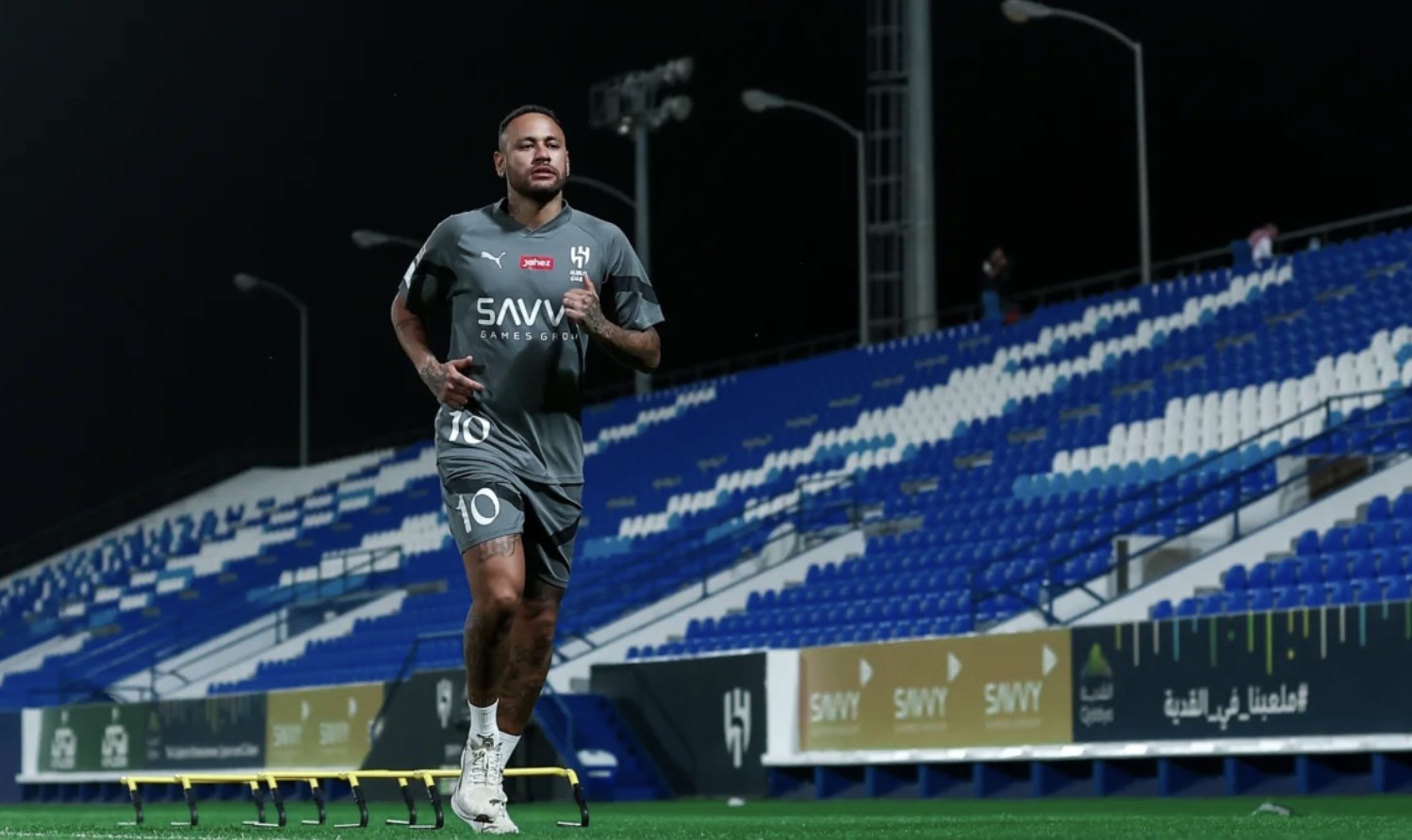 沙特媒体:内马尔已经恢复慢跑训练,继续康复计划