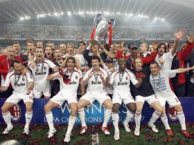 AC米兰夺得欧冠冠军17周年：庆祝球星再现！