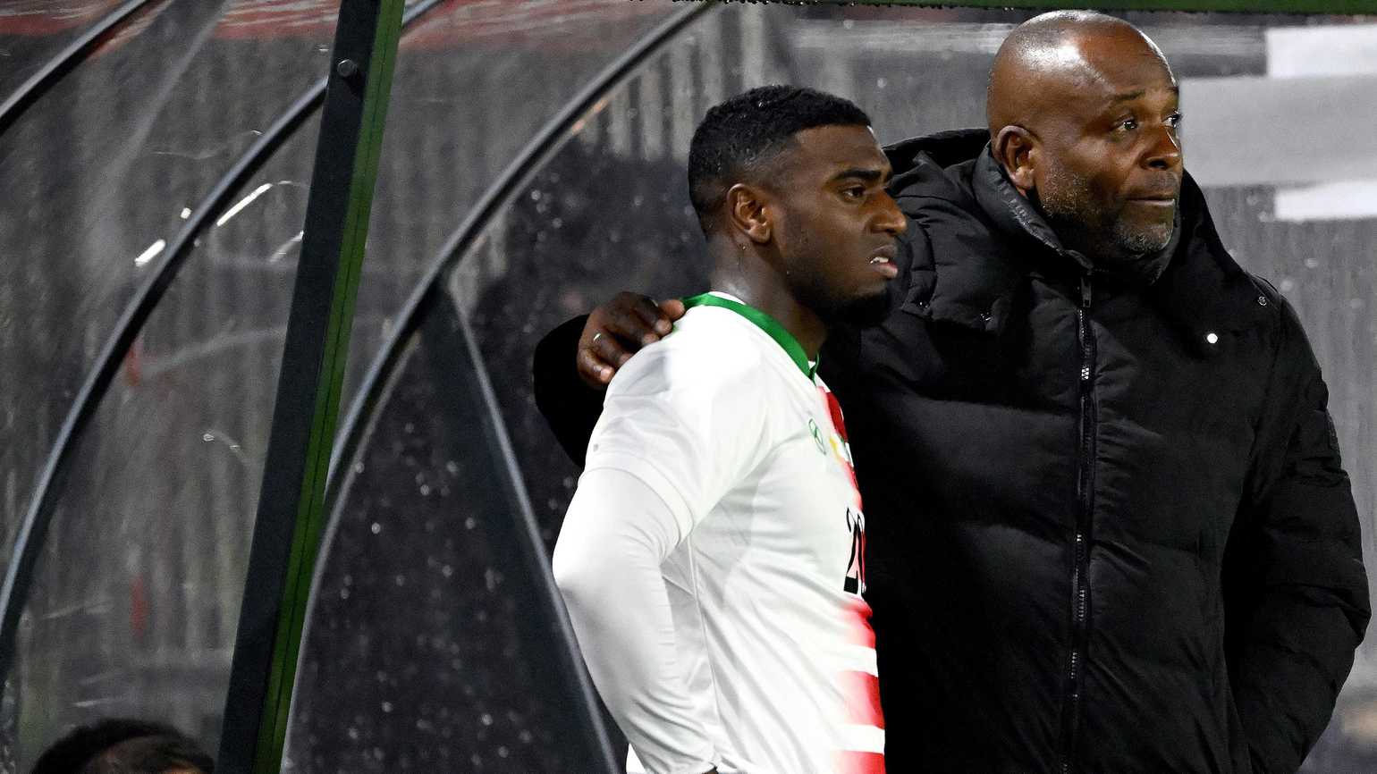 苏里南队公布世预赛名单:梅州客家外援康拉德上榜