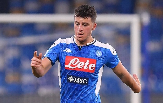 记者:柏林赫塔想免签那不勒斯中场德姆,在和他的经纪人谈判