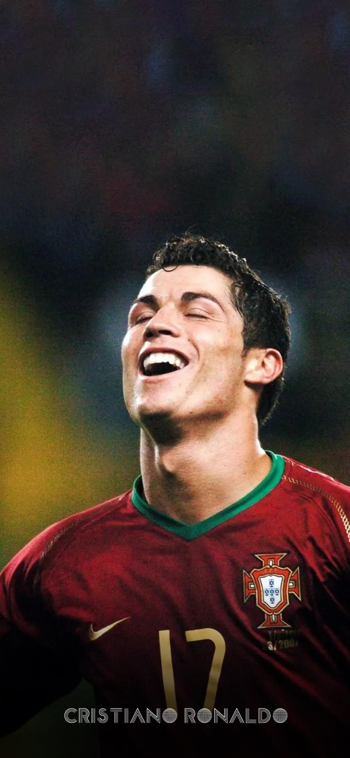 【每日足球帅图】c罗手机壁纸之国家队小小罗篇