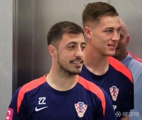 克罗地亚国家队在里耶卡完成了本次集训的第一次团队.