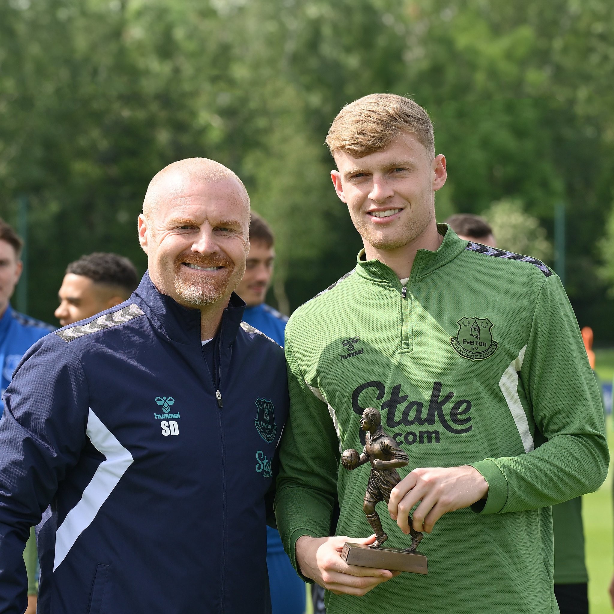 埃弗顿官方:布兰斯韦特当选赛季队内最佳年轻球员