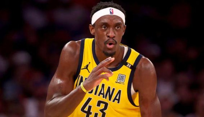 西亚卡姆18中8&三分3中0取19分10板3助,正负值-9