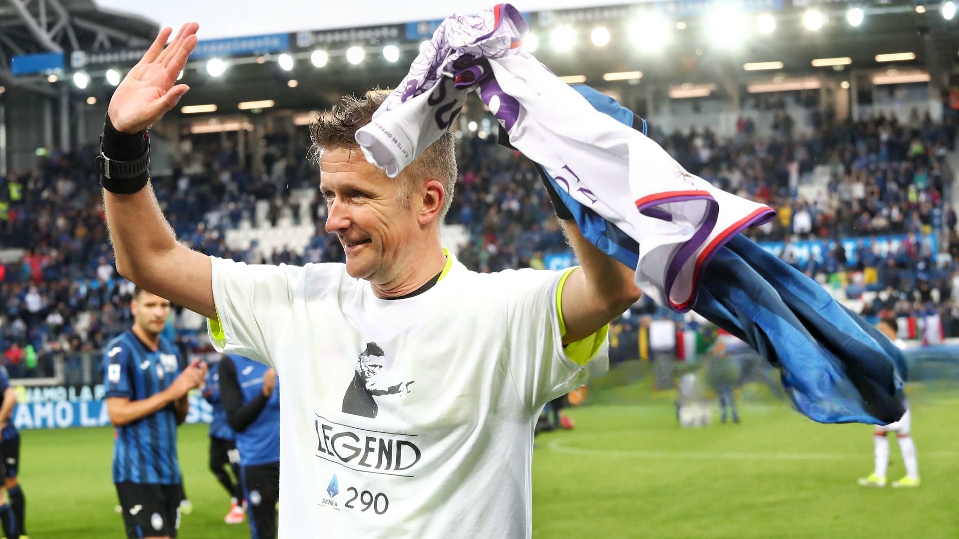 1. 意大利 – 奥萨托冲击决赛,圭达"超车"马萨压哨入选