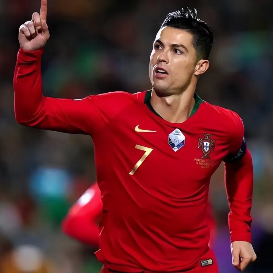 欧洲杯24强大名单中在往届有进球球员一览:c罗14球历史第一