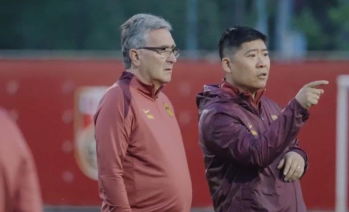 李毅:国足输两个基本就淘汰了,踢541还要注意定位球