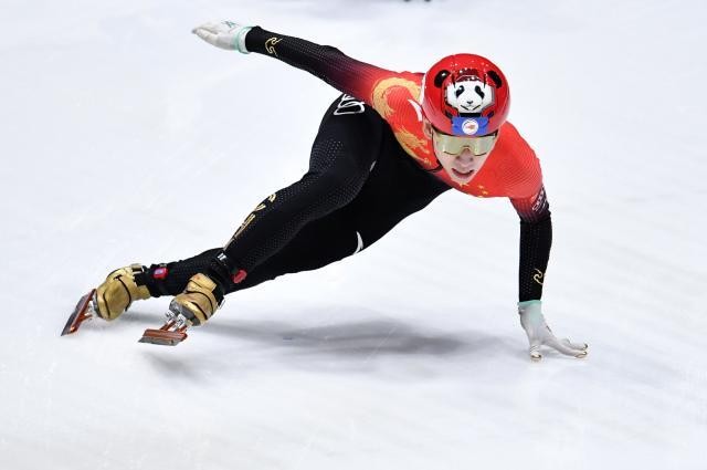 穿上中国队队服的那一刻,你有什么样的感受?