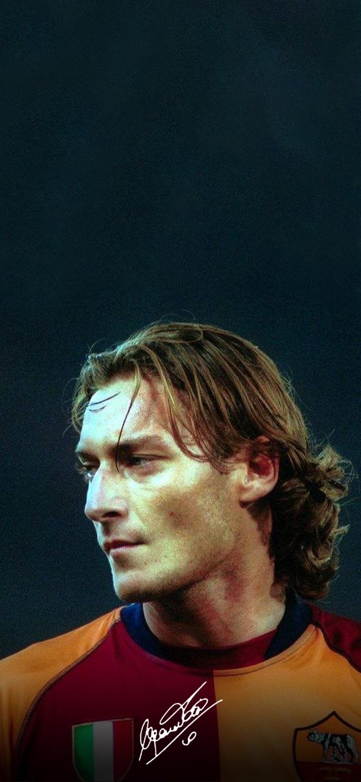 【每日足球帅图】托蒂手机壁纸精选05