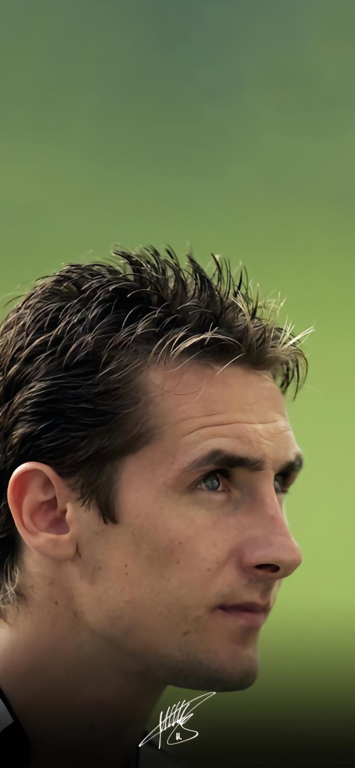 【每日足球帅图】克洛泽手机壁纸精选国家队篇07