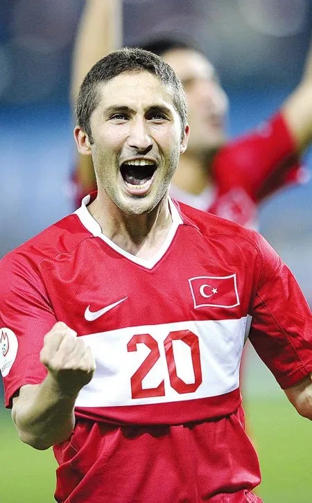 然而,在此之前,土耳其就以欧洲国家的身份参加世界杯赛事(国家队)和