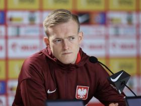 波兰国家队球员希维德尔斯基和普哈奇就欧洲杯首战接受采访