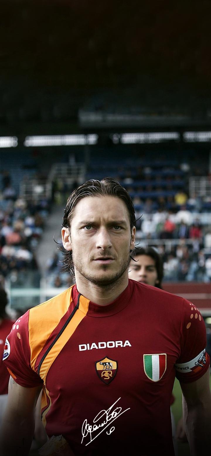 【每日足球帅图】托蒂手机壁纸精选05