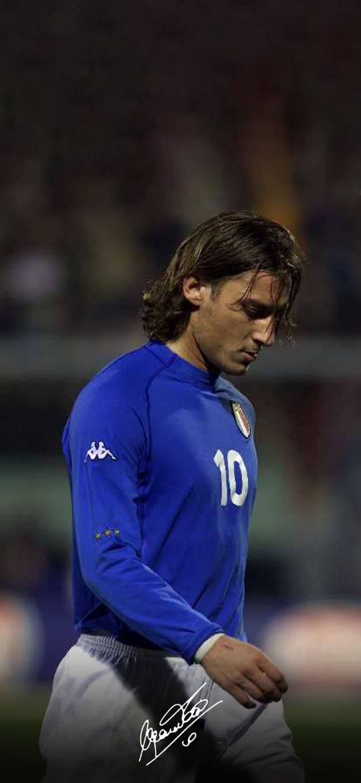 【每日足球帅图】托蒂手机壁纸精选05