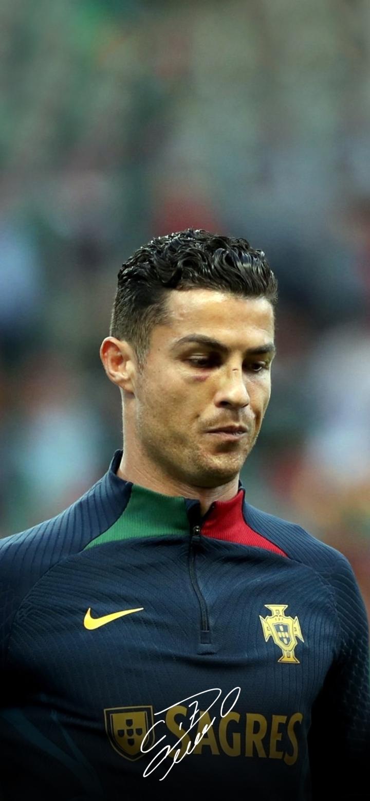 【每日足球帅图】c罗手机壁纸精选国家队篇14