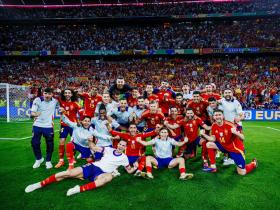 西班牙击败法国晋级欧洲杯决赛