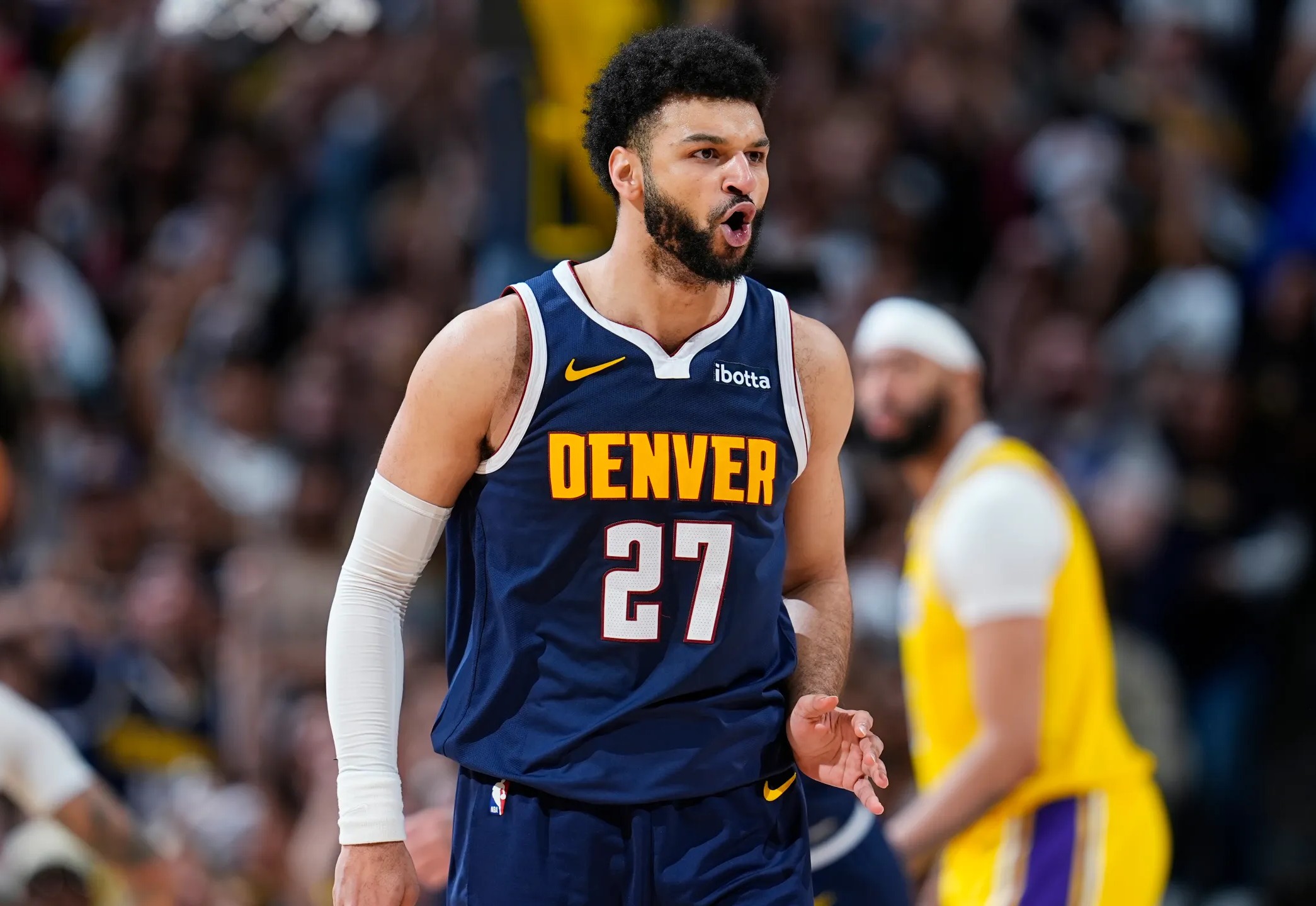 记者:丹佛掘金队计划在奥运会之后与穆雷签订顶薪续约合同