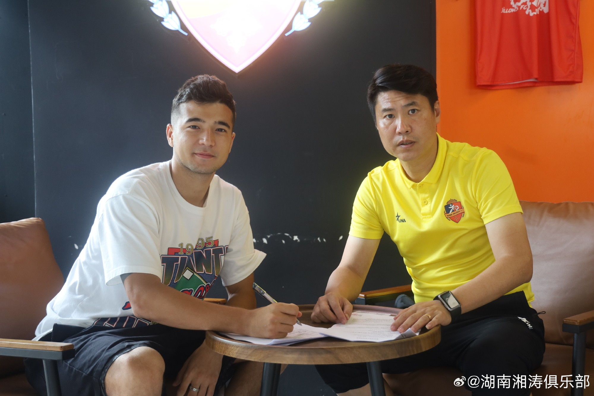 官方:南通支云球员努艾力加盟湖南湘涛