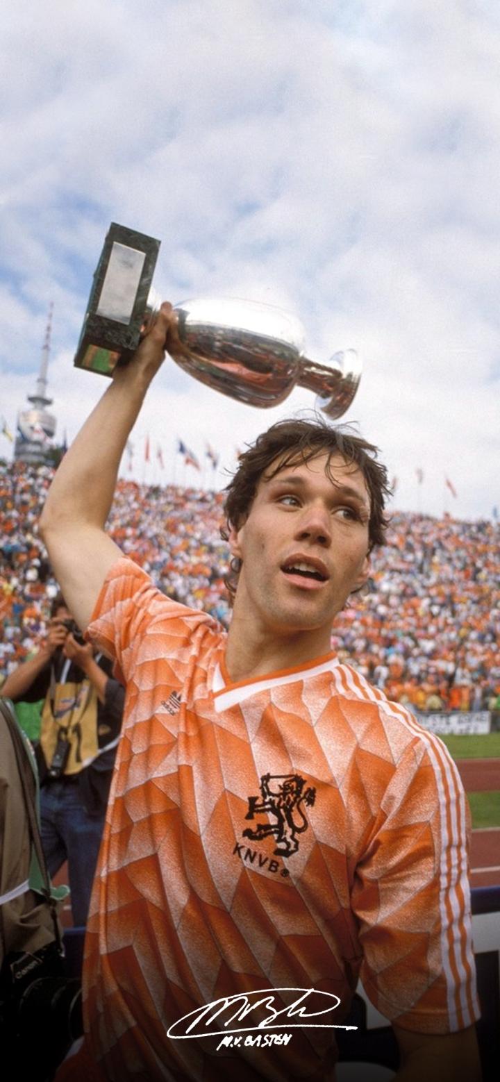 【每日足球帅图】范巴斯滕手机壁纸精选02