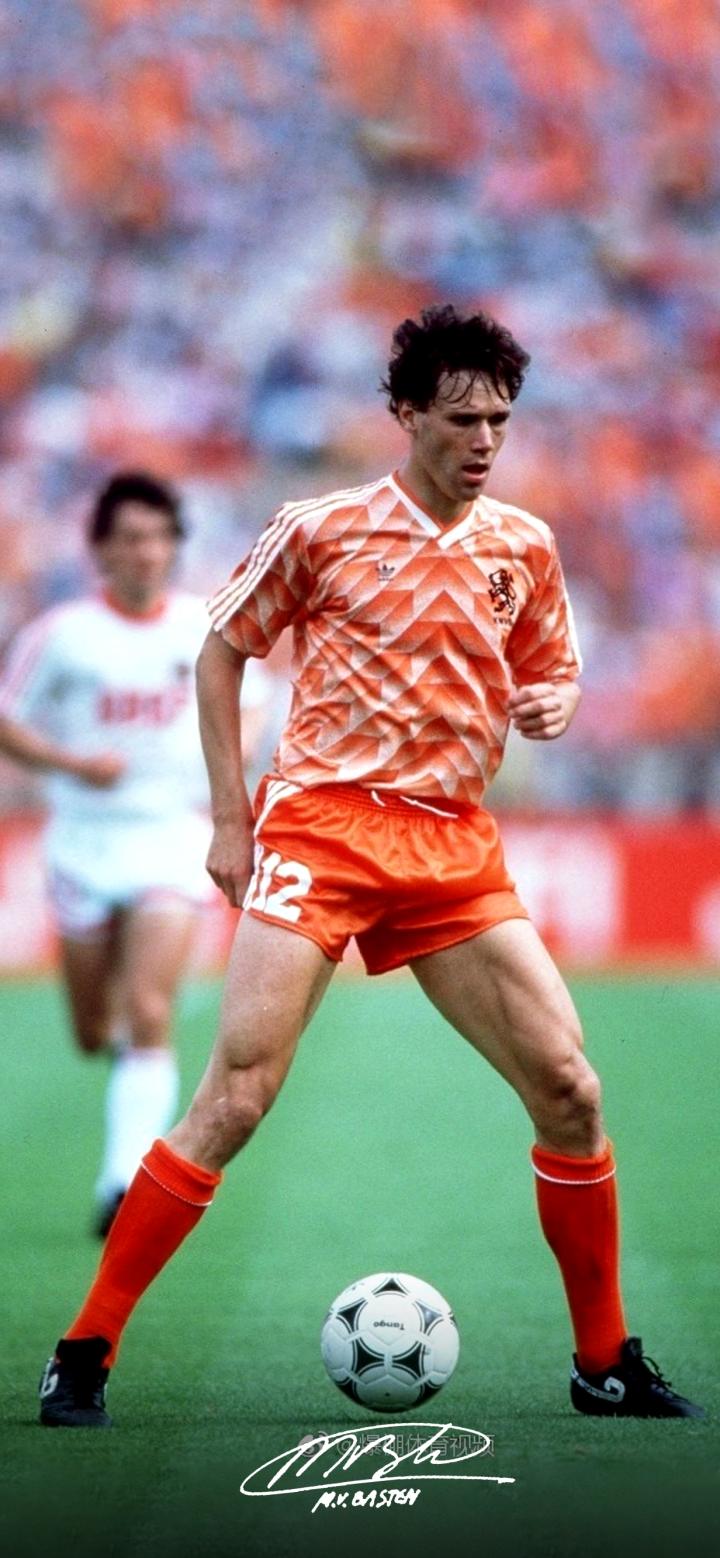 图】范巴斯滕手机壁纸精选02|荷兰|阿贾克斯|ac米兰|范巴斯滕|懂球帝