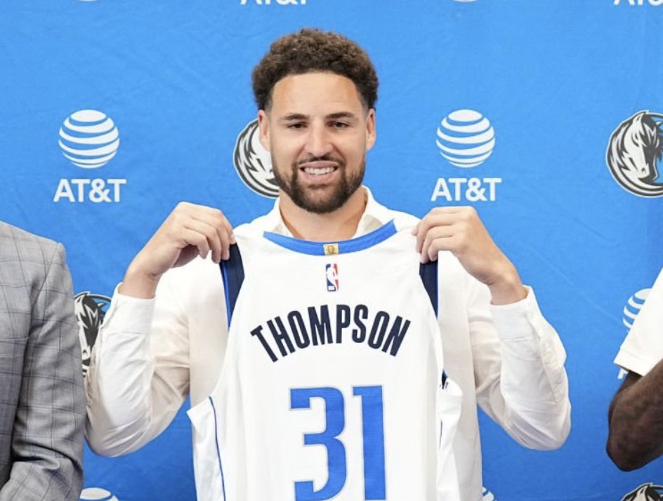 shams:克莱-汤普森将在独行侠担任首发小前锋