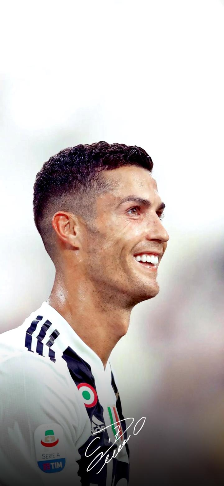 【每日足球帅图】c罗手机壁纸精选尤文篇16