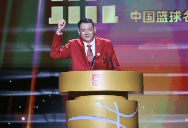 巩晓彬：感恩篮球给我的荣耀，年轻人要珍惜机会勇敢走出去