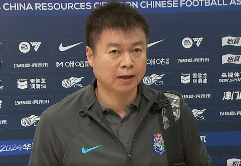 于根伟:满意球员的顽强的斗志和拼搏精神,希望能够保持下去