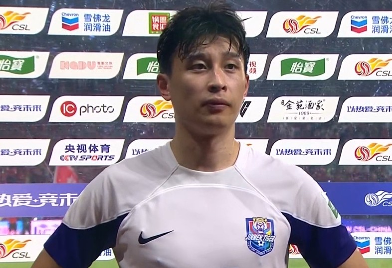 巴顿:对手赢球的决心要比我们强,我们没有做好困难的准备