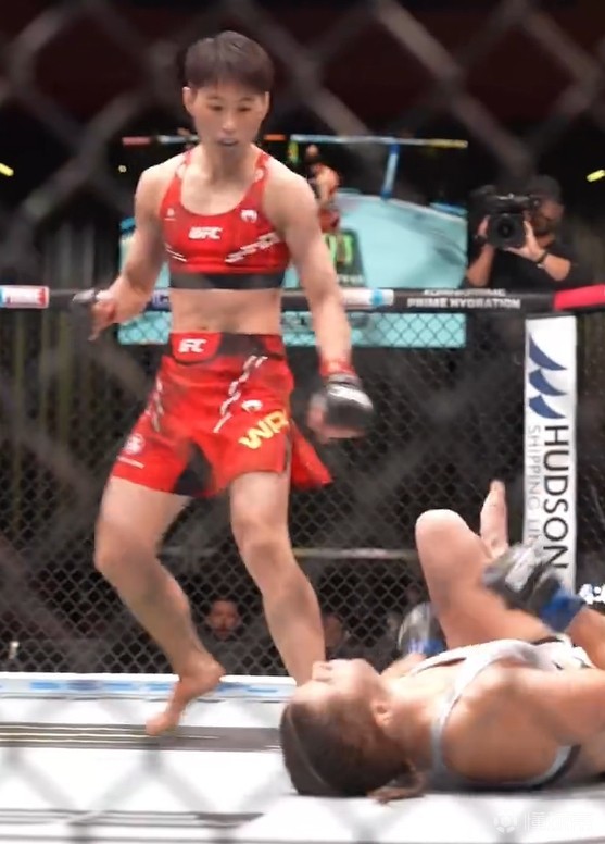 王聪是一位具备实战经验的mma选手,其过往战绩足以彰显其实力,在赛前