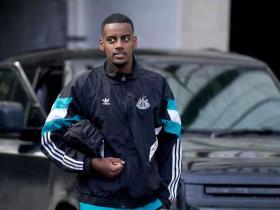 伊萨克将飞往亚洲参加纽卡斯尔季前赛