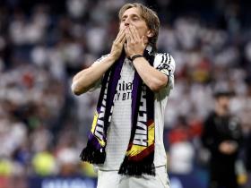 魔笛告别伯纳乌，皇马中场空缺难以填补