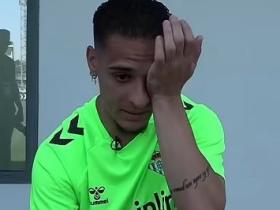 安东尼透露曼联时期挣扎：连续几天不吃东西