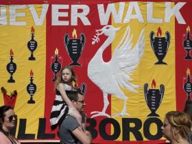 前太阳报编辑担任通讯部长引发争议