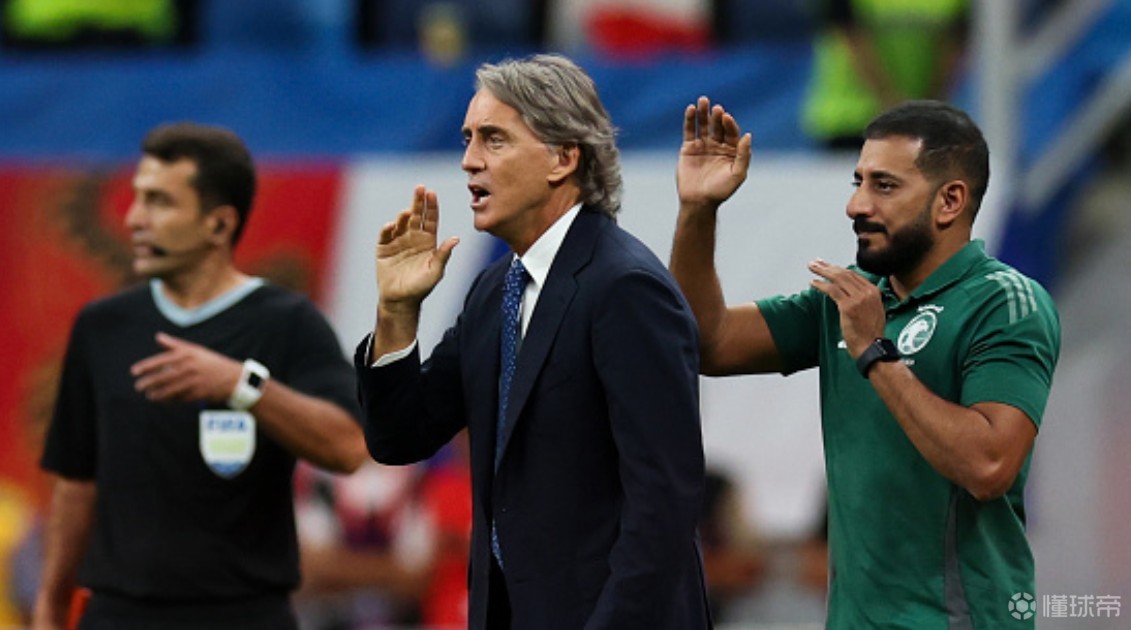 吉达国民队是主力却没有上场,具有影响力的中场球员穆萨卜-朱维尔坐在