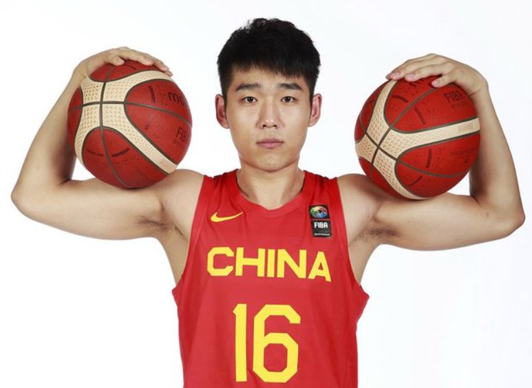 懂球帝首页>动态>中国篮球之队官方:邹雨宸,陆文博和刘礼嘉离开本期
