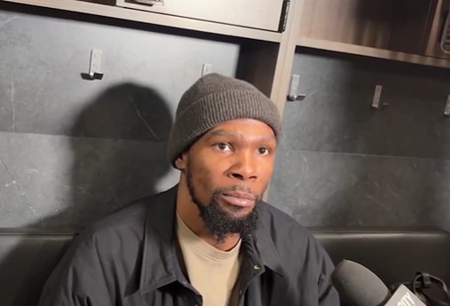 杜兰特：塔图姆季后赛伤到跟腱，但他现在恢复好得难以置信