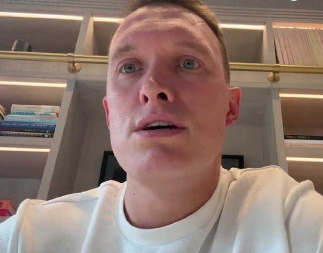 菲尔-琼斯预测欧冠第4轮：利物浦主场不敌皇马，曼城胜多特