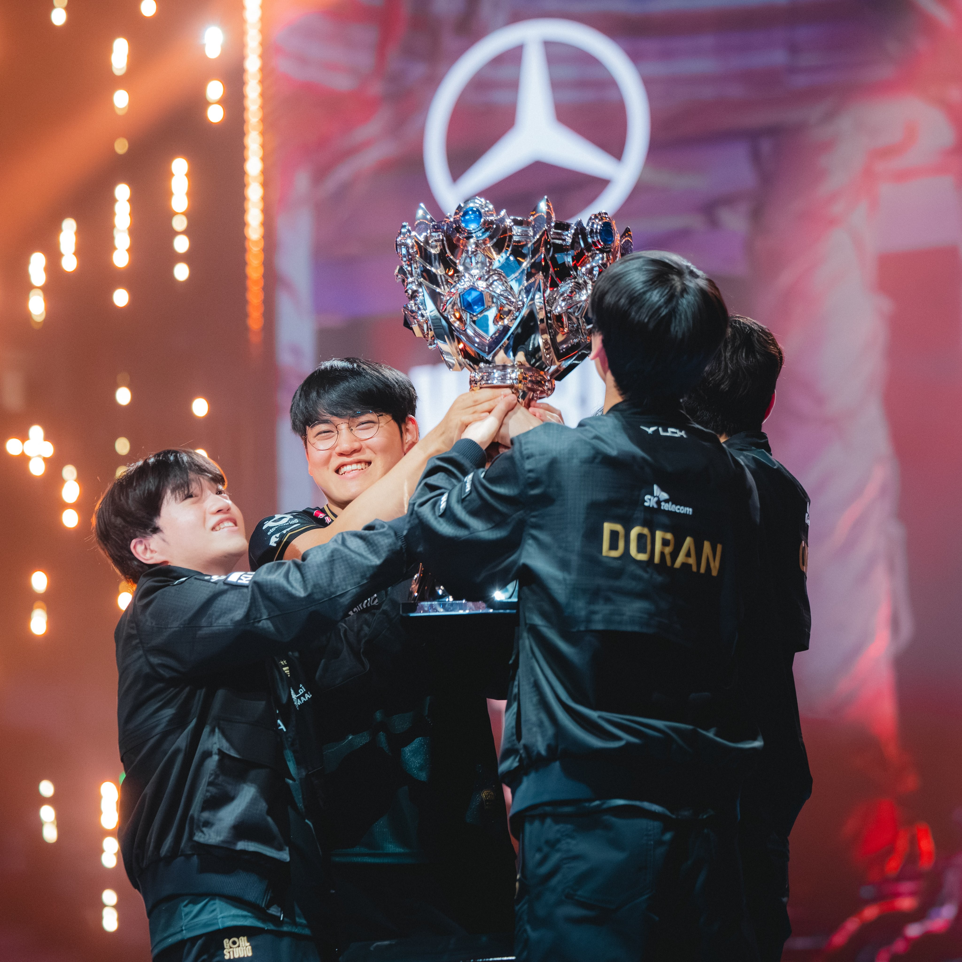 LPL连年打出耻辱成绩后，英雄联盟是否已成过去？