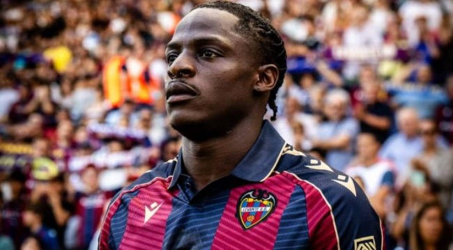 埃永：我从小到大最常看切尔西比赛，为切尔西效力是我的梦想