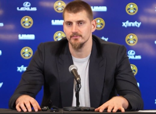 真心的？约基奇：新赛季我不再对裁判大吼大叫，这是我的新习惯