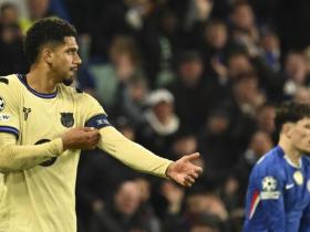 巴萨希望阿劳霍在月底归队训练，并在1月初重返赛场