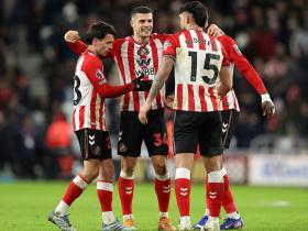 坚固的堡垒，本赛季英超只有阿森纳和桑德兰保持主场不败