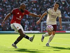 曼联0-1不敌阿森纳 英超首轮惨遭绝杀